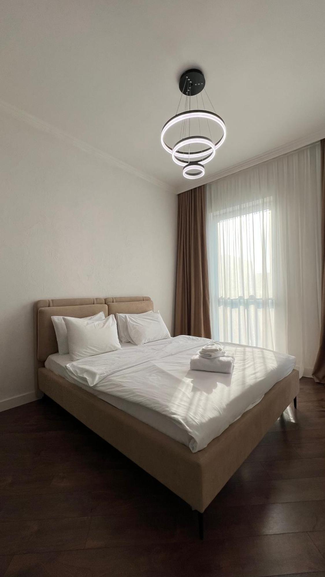 Hotel Manica Esentai City Almaty Exterior photo